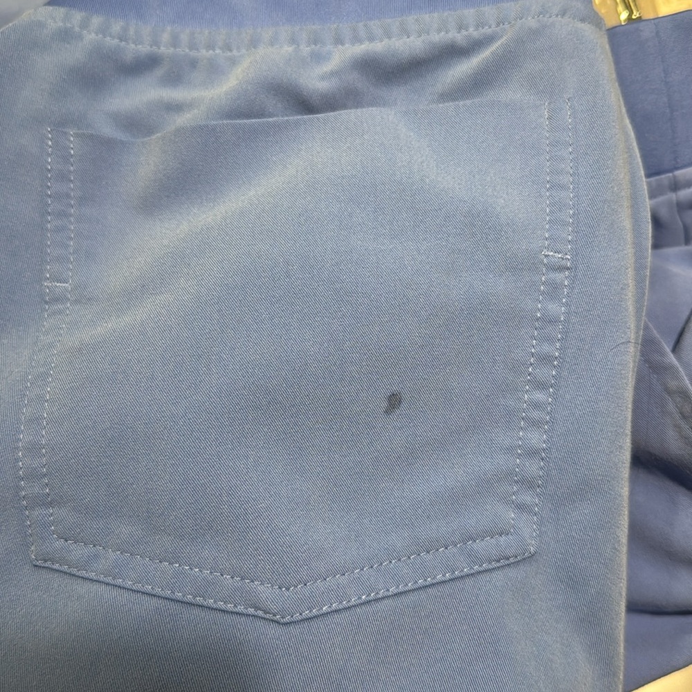 Figs scrub bottoms, 4 of them in total - Picture 10 of 10